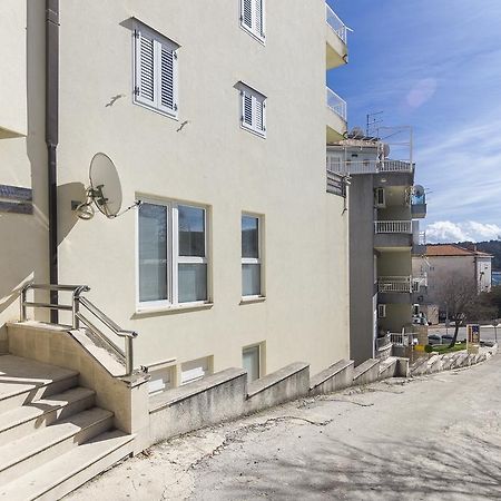 Apartment Jelas Макарска Екстериор снимка