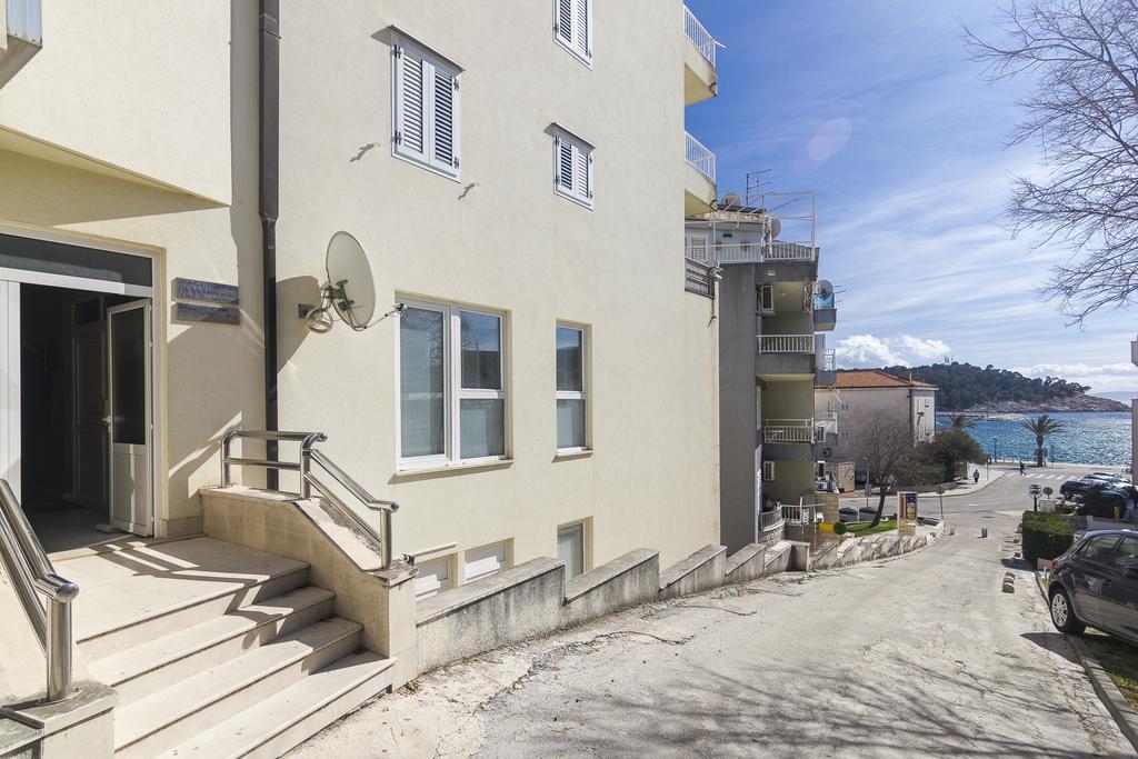 Apartment Jelas Макарска Екстериор снимка