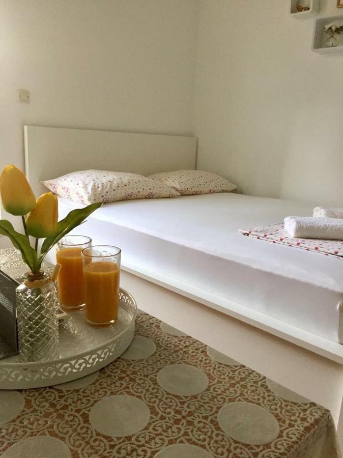 Apartment Jelas Макарска Екстериор снимка