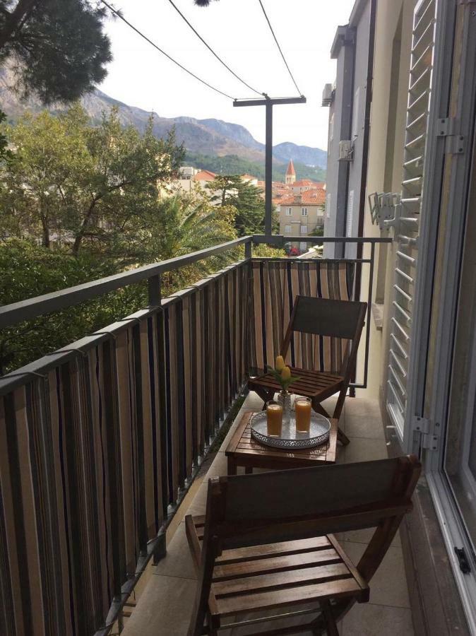 Apartment Jelas Макарска Екстериор снимка